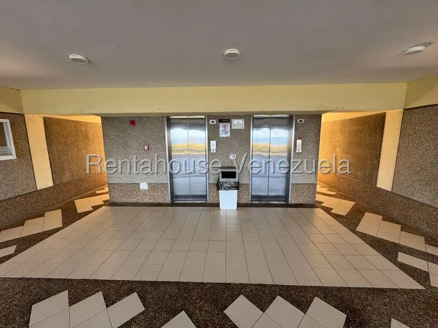 Apartamento (1 Nivel) en Alquiler en Playa Grande, Vargas - 39