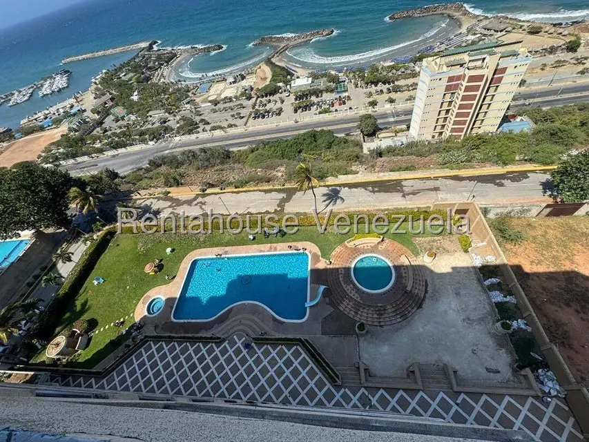 Apartamento (1 Nivel) en Alquiler en Playa Grande, Vargas - 5