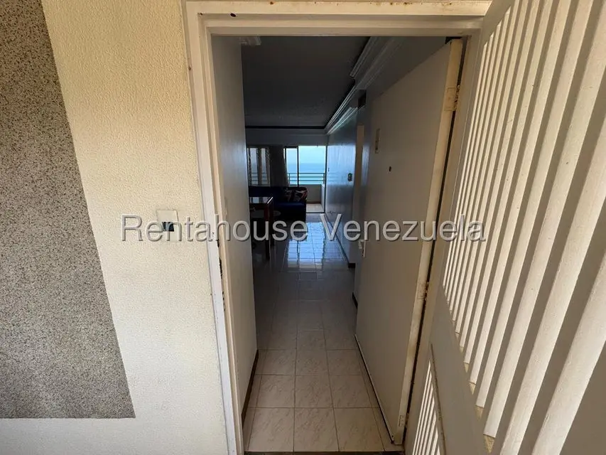 Apartamento (1 Nivel) en Alquiler en Playa Grande, Vargas - 7
