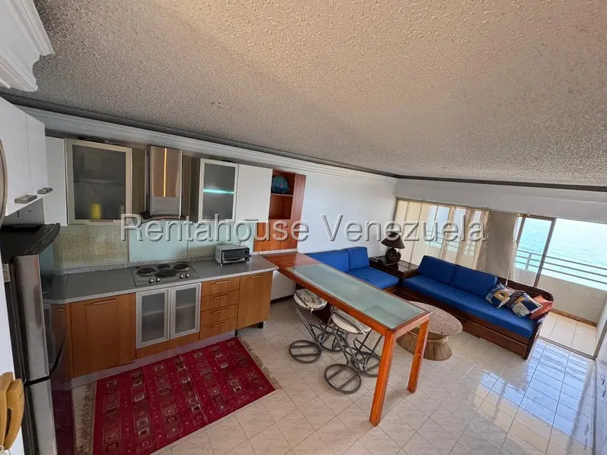 Apartamento (1 Nivel) en Alquiler en Playa Grande, Vargas - 9