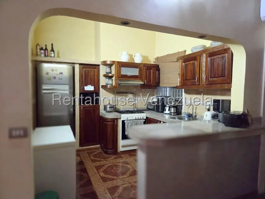 Casa (1 Nivel) en Venta en Vista Linda, Miranda - 2