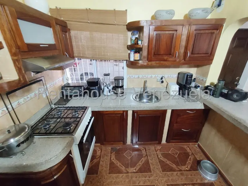 Casa (1 Nivel) en Venta en Vista Linda, Miranda - 3