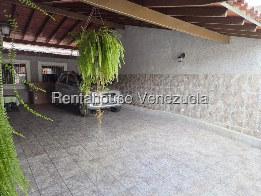 Casa (1 Nivel) en Venta en Vista Linda, Miranda - 23