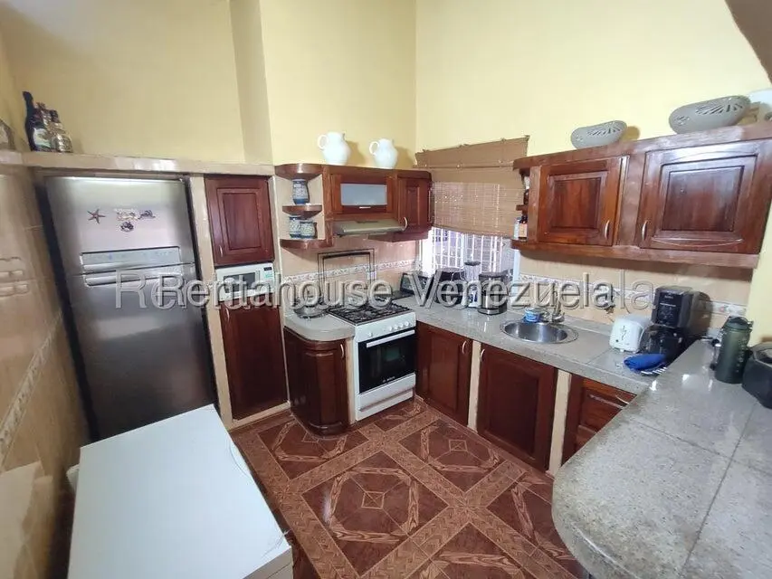 Casa (1 Nivel) en Venta en Vista Linda, Miranda - 4