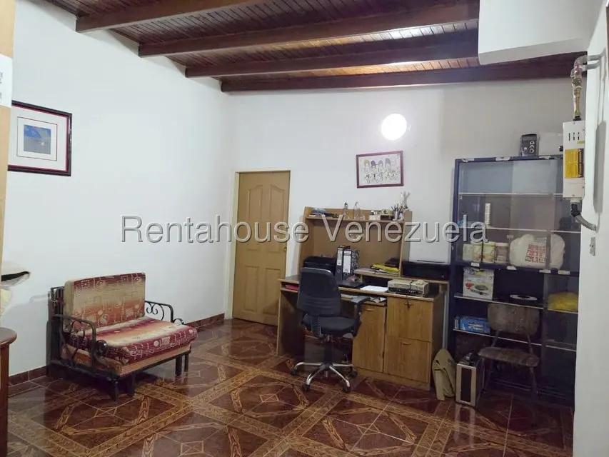 Casa (1 Nivel) en Venta en Vista Linda, Miranda - 9