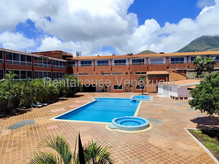 Apartamento (1 Nivel) en Venta en Avenida 31 de Julio, Nueva Esparta - 2