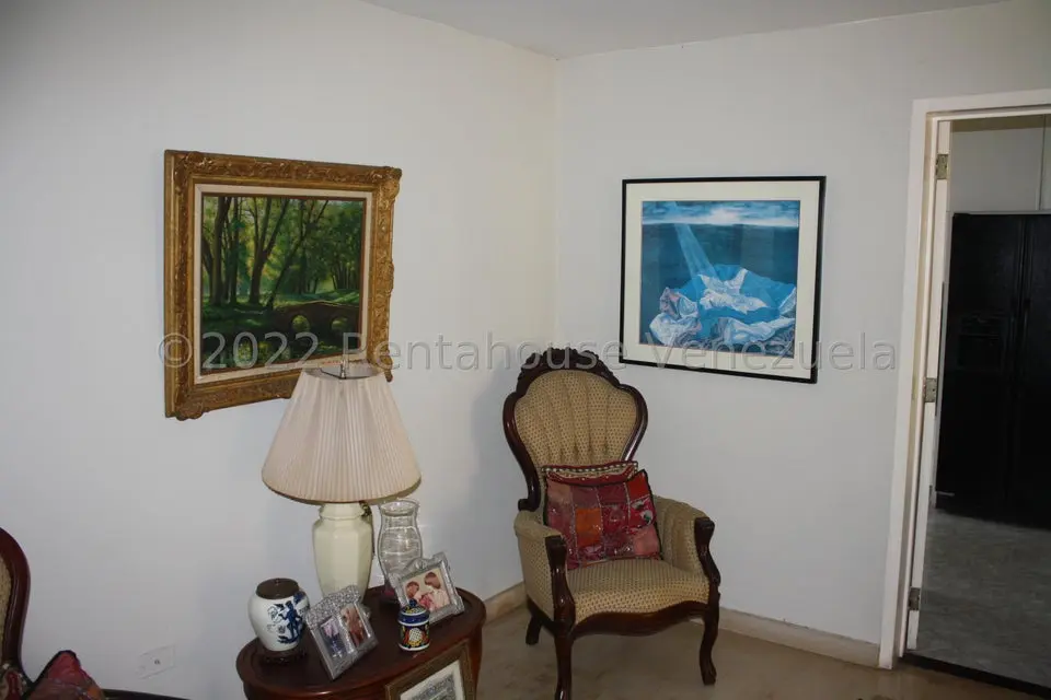 Casa (Duplex) en Venta en El Cafetal, Distrito Metropolitano - 13