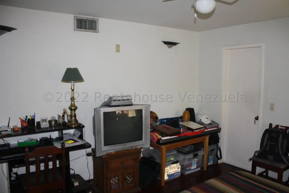 Casa (Duplex) en Venta en El Cafetal, Distrito Metropolitano - 30