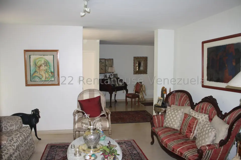 Casa (Duplex) en Venta en El Cafetal, Distrito Metropolitano - 4