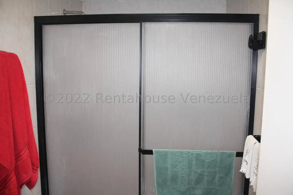 Casa (Duplex) en Venta en El Cafetal, Distrito Metropolitano - 33