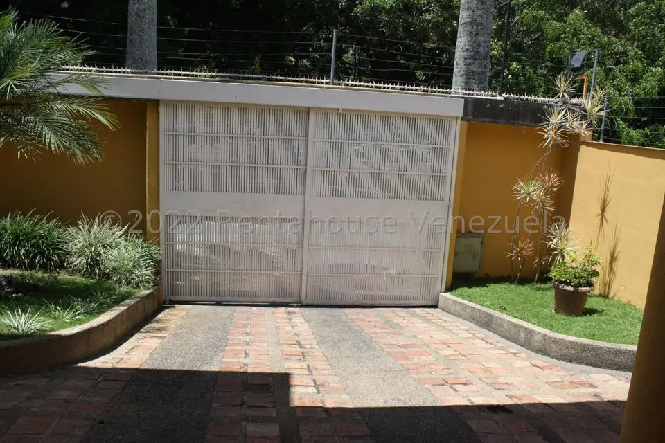 Casa (Duplex) en Venta en El Cafetal, Distrito Metropolitano - 50