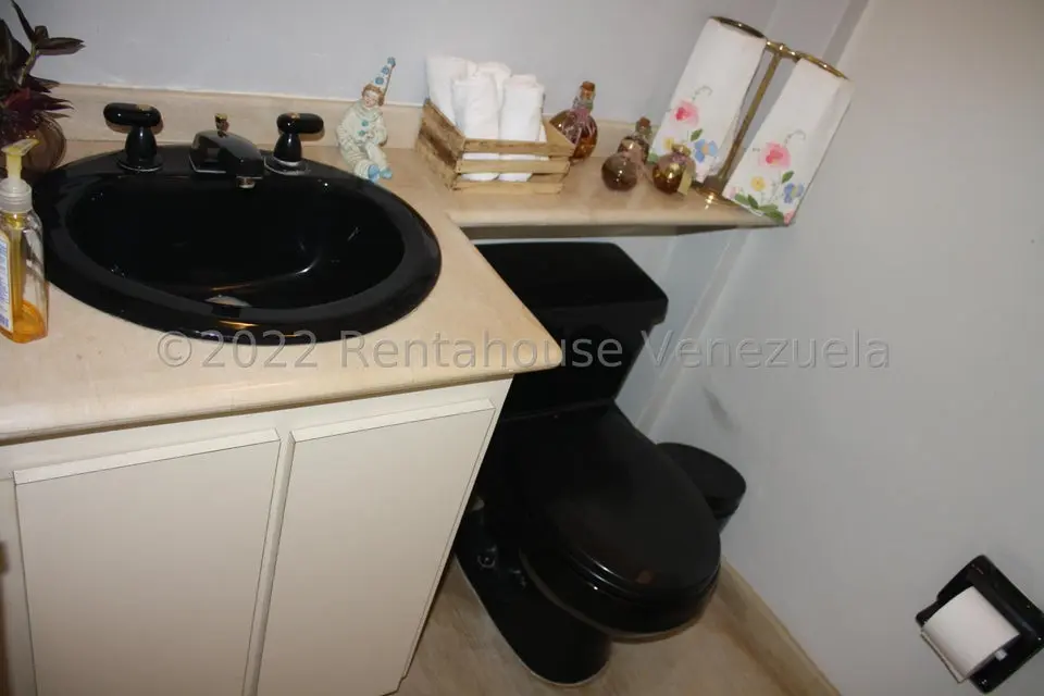 Casa (Duplex) en Venta en El Cafetal, Distrito Metropolitano - 7