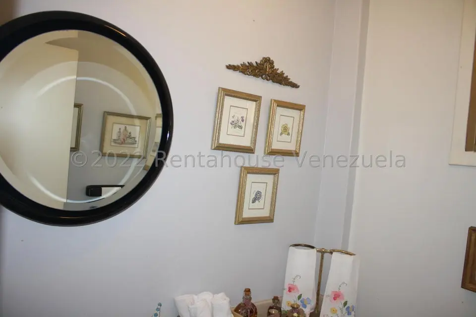 Casa (Duplex) en Venta en El Cafetal, Distrito Metropolitano - 8