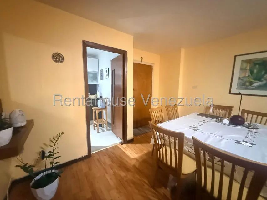Apartamento (1 Nivel) en Venta en Los Palos Grandes, Distrito Metropolitano - 15