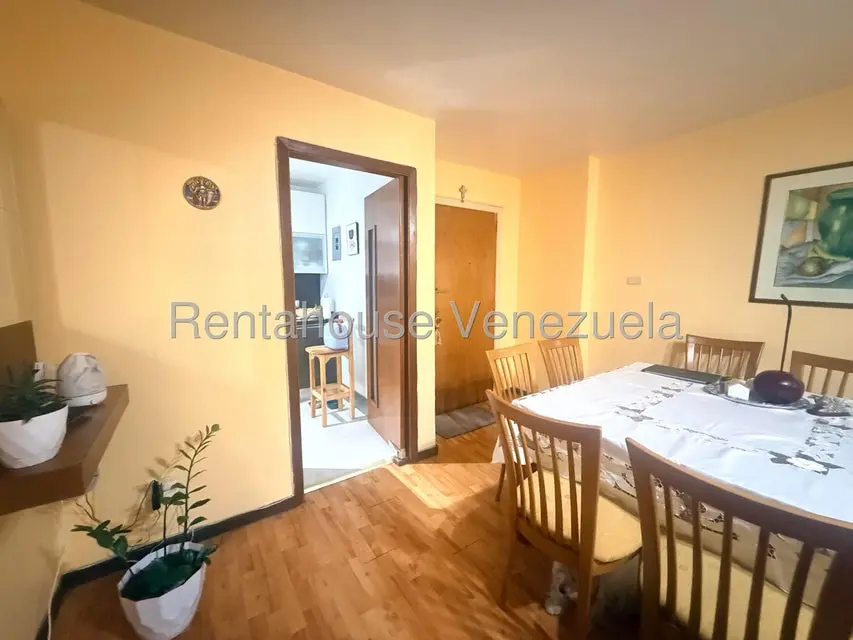 Apartamento (1 Nivel) en Venta en Los Palos Grandes, Distrito Metropolitano - 18