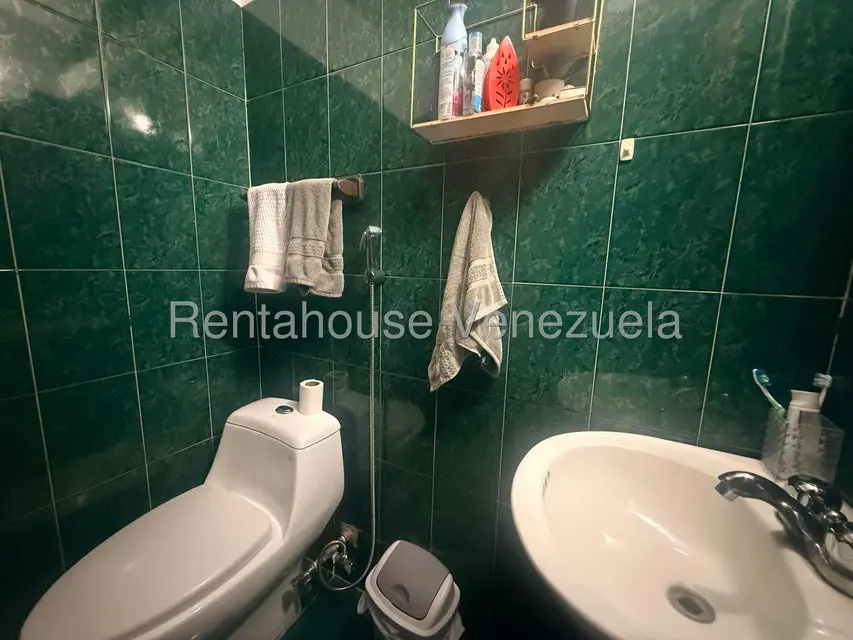 Apartamento (1 Nivel) en Venta en Los Palos Grandes, Distrito Metropolitano - 19