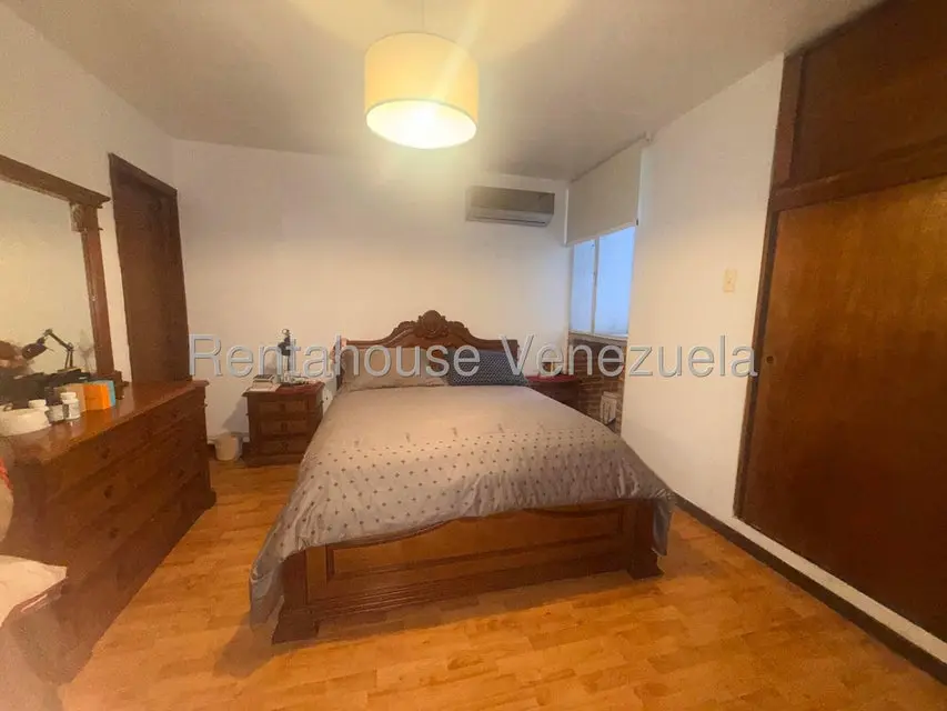 Apartamento (1 Nivel) en Venta en Los Palos Grandes, Distrito Metropolitano - 21