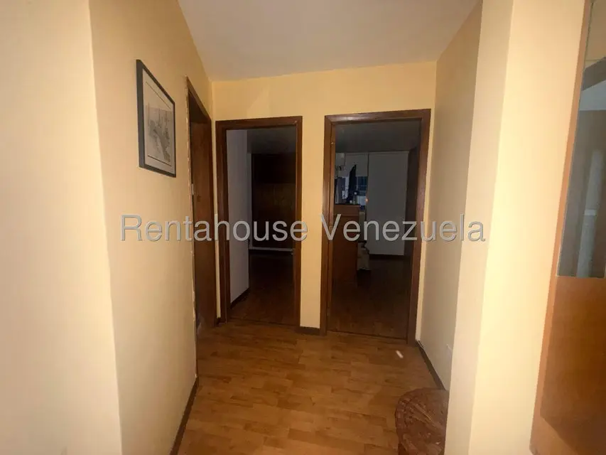 Apartamento (1 Nivel) en Venta en Los Palos Grandes, Distrito Metropolitano - 24