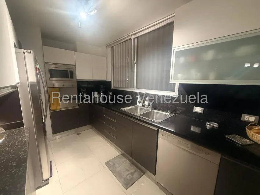 Apartamento (1 Nivel) en Venta en Los Palos Grandes, Distrito Metropolitano - 6