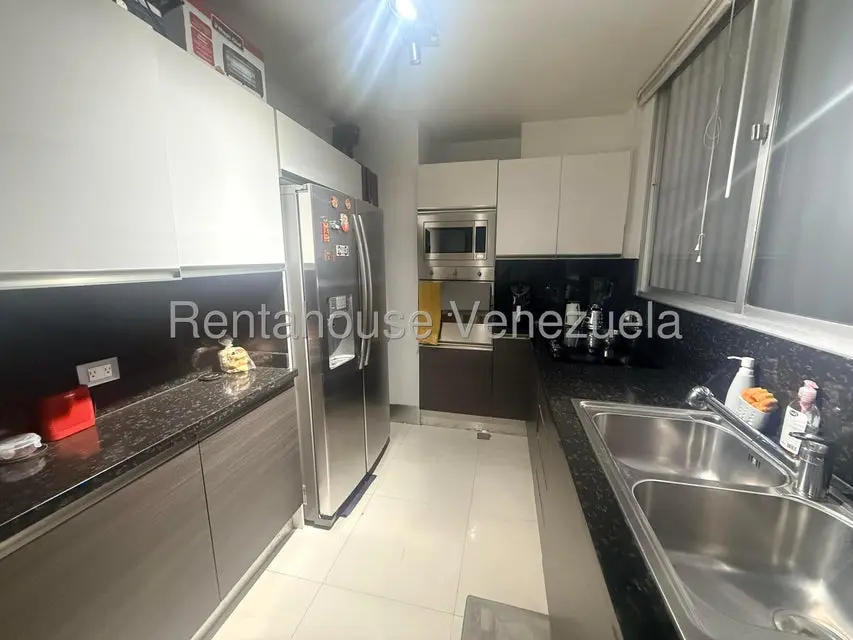Apartamento (1 Nivel) en Venta en Los Palos Grandes, Distrito Metropolitano - 7
