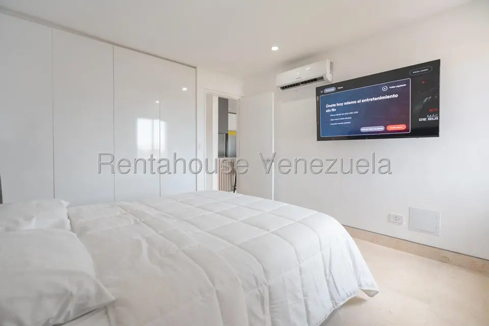 Apartamento (1 Nivel) en Alquiler en El Rosal, Distrito Metropolitano - 22