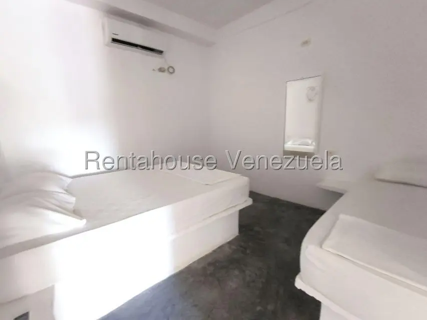 Comercial (Posada) en Venta en Playa Sur, Falcon - 16