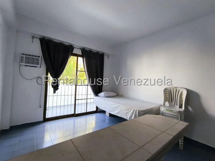 Comercial (Posada) en Venta en Playa Sur, Falcon - 39