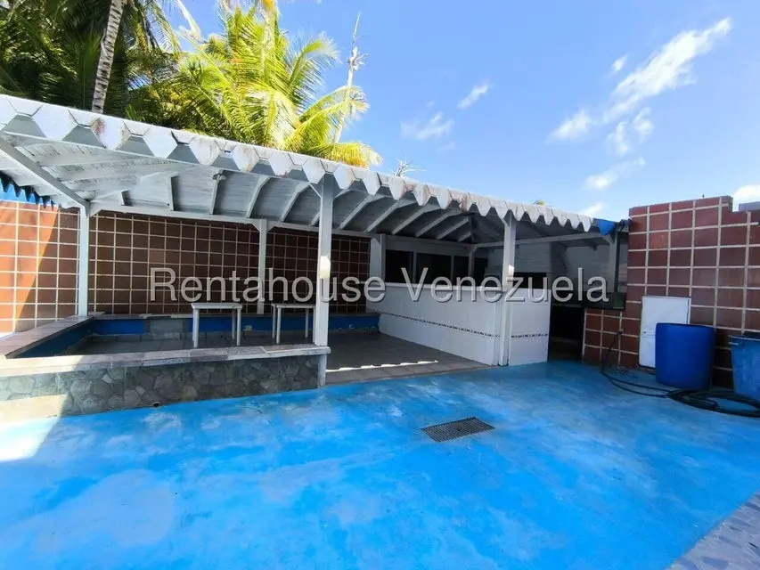 Comercial (Posada) en Venta en Playa Sur, Falcon - 9