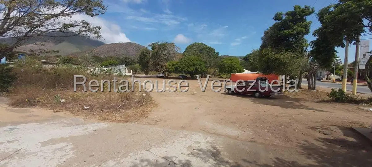 Terreno (Comercial) en Venta en Avenida 31 de Julio, Nueva Esparta - 2