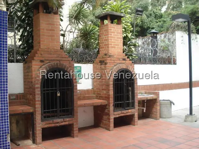 Apartamento (1 Nivel) en Alquiler en El Cigarral, Distrito Metropolitano - 25
