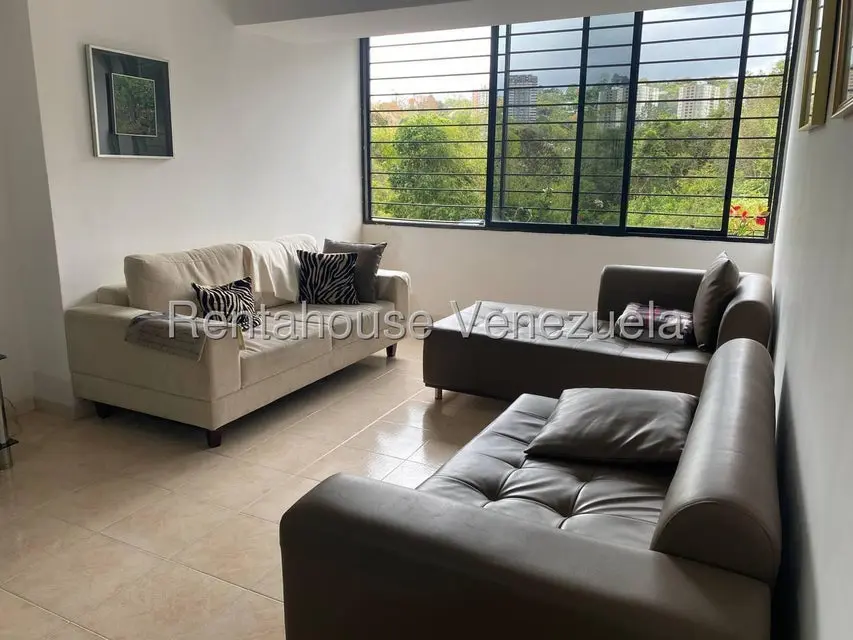 Apartamento (1 Nivel) en Alquiler en El Cigarral, Distrito Metropolitano - 7