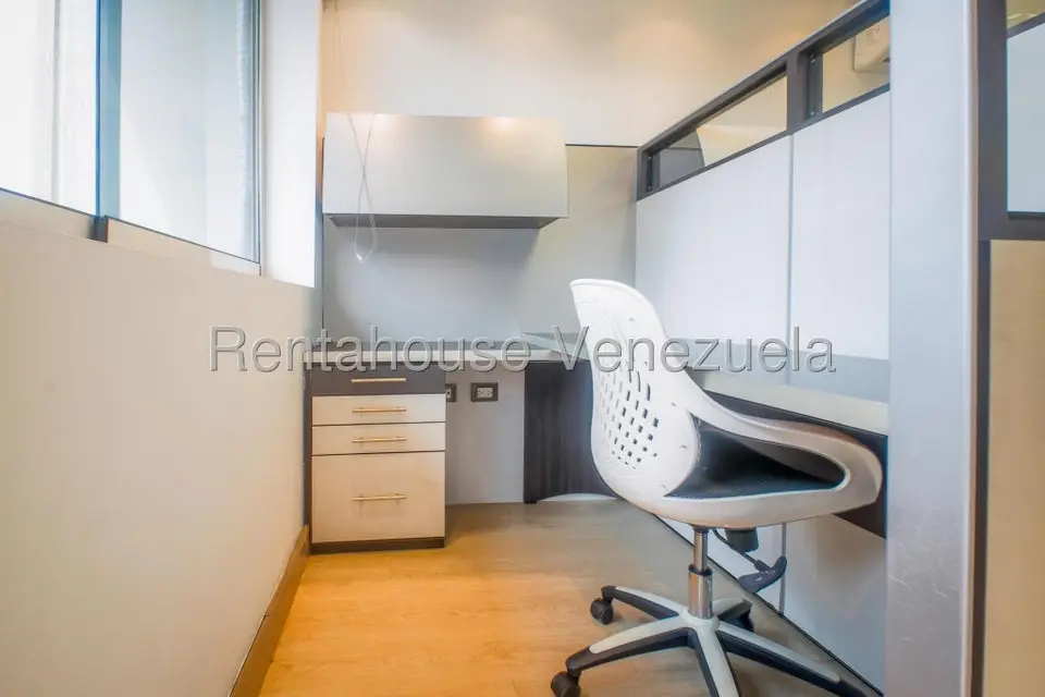 Comercial (Oficina) en Alquiler en Bello Monte, Distrito Metropolitano - 11
