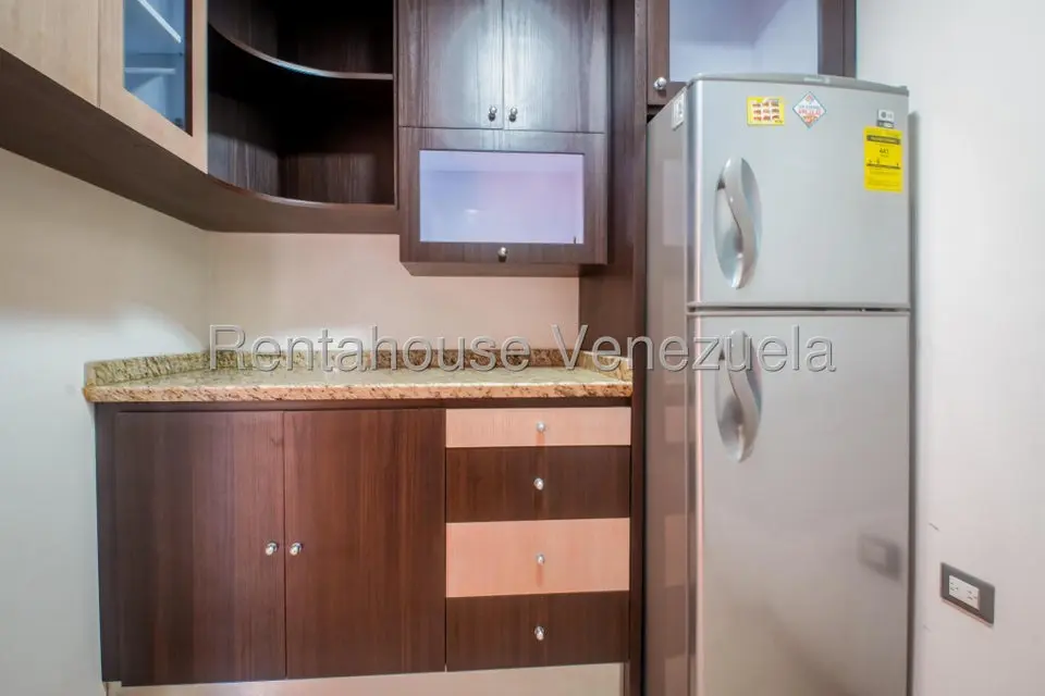 Comercial (Oficina) en Alquiler en Bello Monte, Distrito Metropolitano - 3