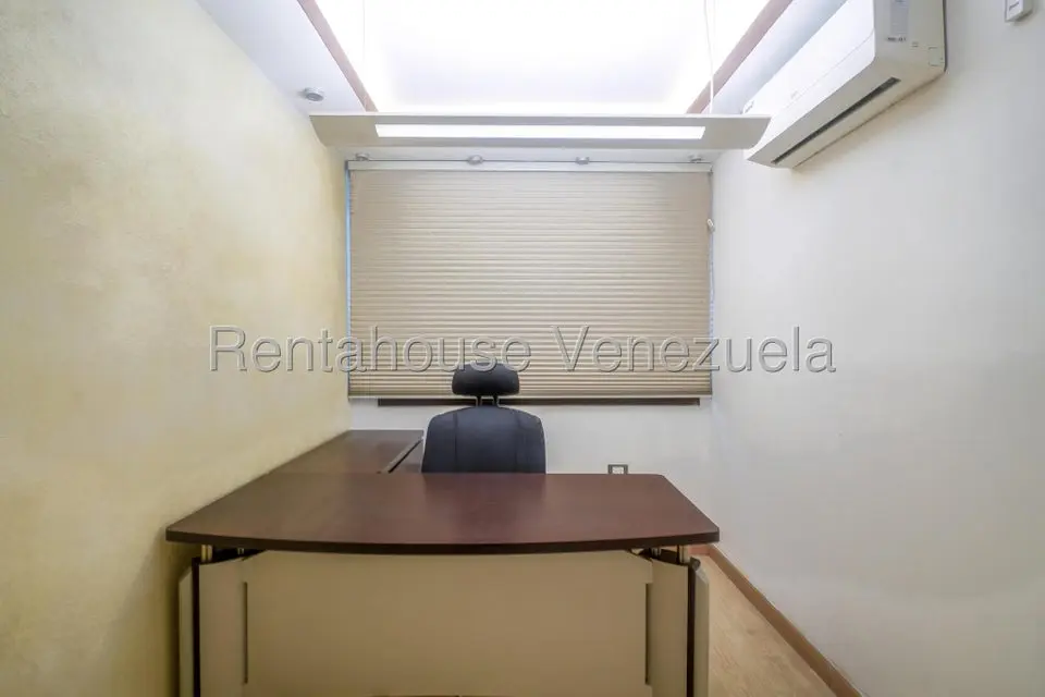 Comercial (Oficina) en Alquiler en Bello Monte, Distrito Metropolitano - 6