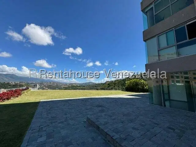 Apartamento (1 Nivel) en Venta en Lomas del Sol, Distrito Metropolitano - 2