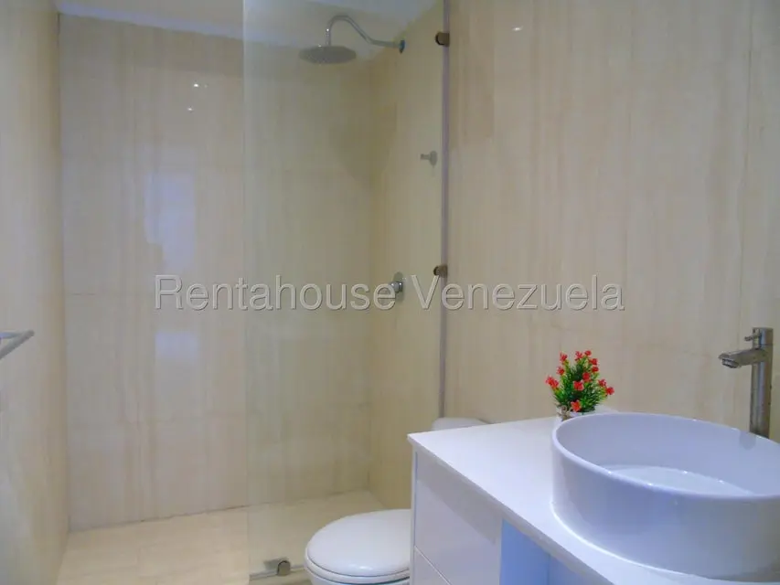 Apartamento (1 Nivel) en Venta en Lomas del Sol, Distrito Metropolitano - 16