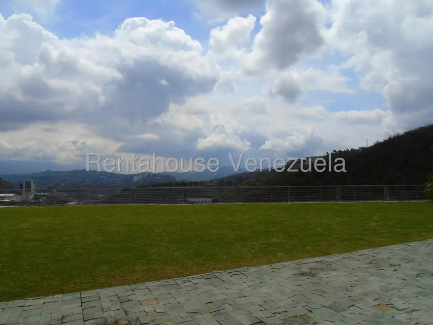 Apartamento (1 Nivel) en Venta en Lomas del Sol, Distrito Metropolitano - 28