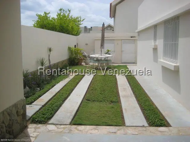 Casa (1 Nivel) en Alquiler en Fuerzas Armadas, Zulia - 12