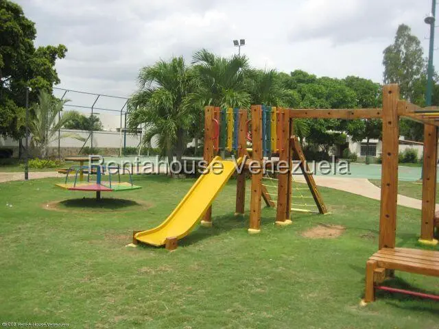 Casa (1 Nivel) en Alquiler en Fuerzas Armadas, Zulia - 17