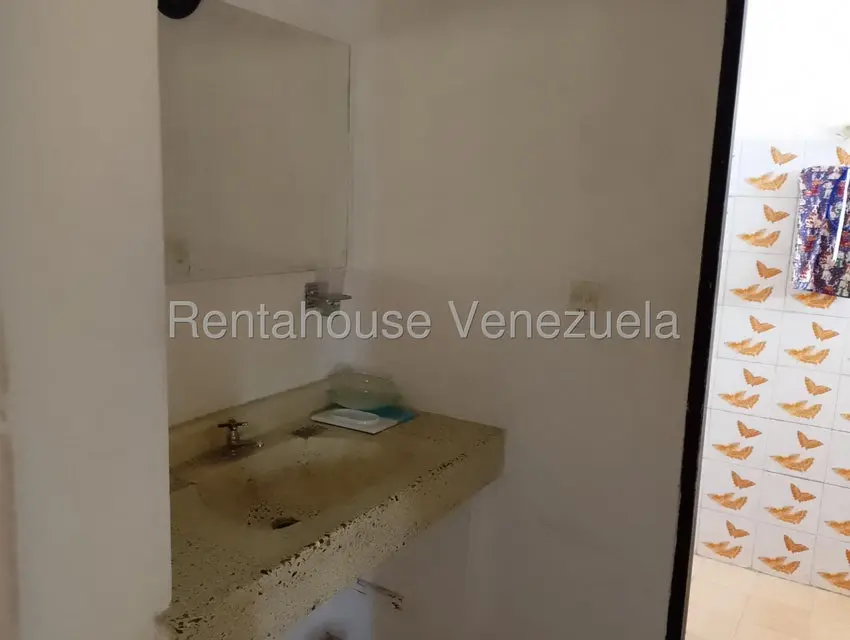 Casa (1 Nivel) en Venta en La Rosa, Miranda - 16
