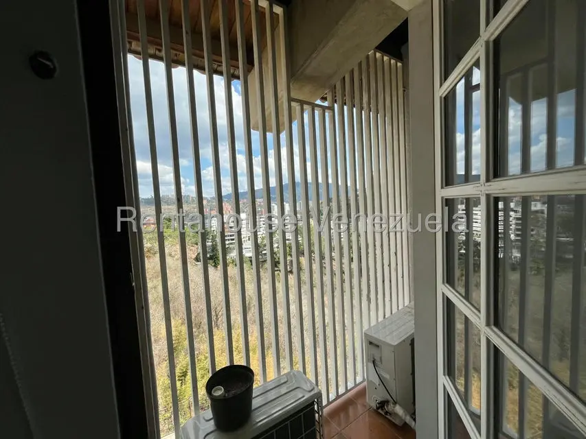 Apartamento (1 Nivel) en Alquiler en Terrazas de Santa Ines, Distrito Metropolitano - 34
