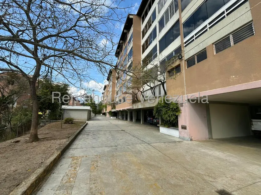 Apartamento (1 Nivel) en Alquiler en Terrazas de Santa Ines, Distrito Metropolitano - 38