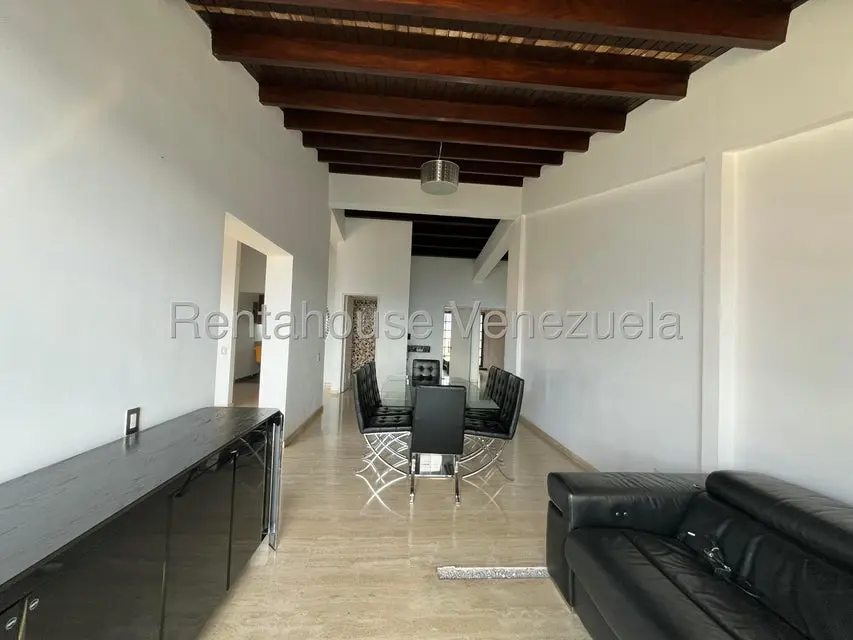 Apartamento (1 Nivel) en Alquiler en Terrazas de Santa Ines, Distrito Metropolitano - 8