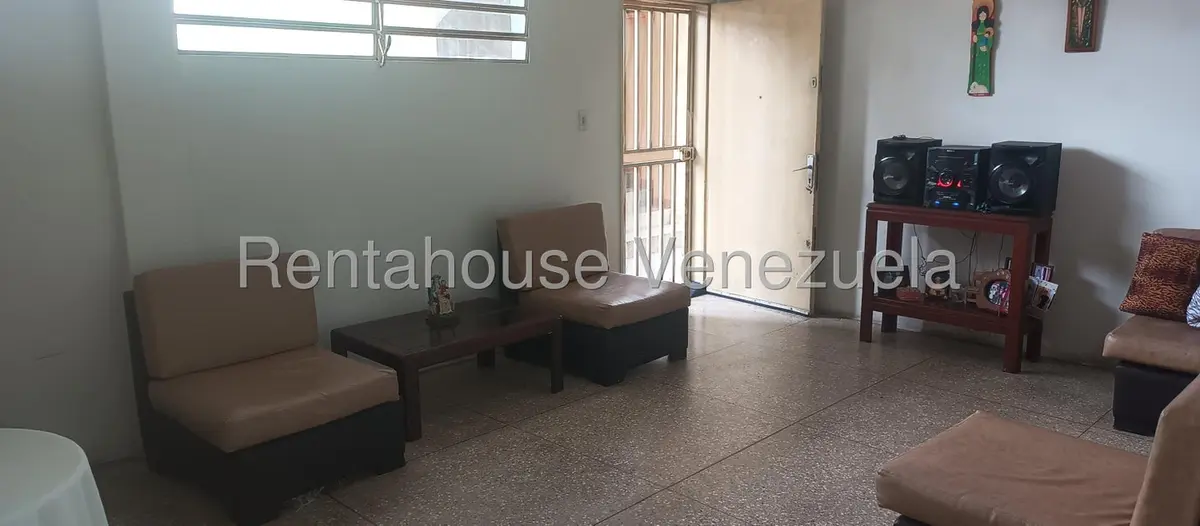 Apartamento (Planta Baja) en Venta en Centro, Lara - 3