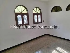 Comercial (Local Comercial) en Alquiler en Zona Este, Lara - 25