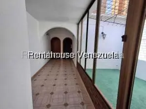 Comercial (Local Comercial) en Alquiler en Zona Este, Lara - 32