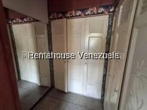 Comercial (Local Comercial) en Alquiler en Zona Este, Lara - 36