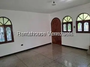 Comercial (Local Comercial) en Alquiler en Zona Este, Lara - 5