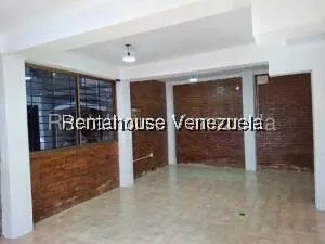 Comercial (Local Comercial) en Alquiler en Zona Este, Lara - 46