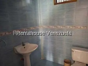 Comercial (Local Comercial) en Alquiler en Zona Este, Lara - 9